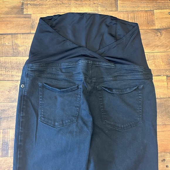 Isabel Maternity Skinny Jean - Picture 5 of 5